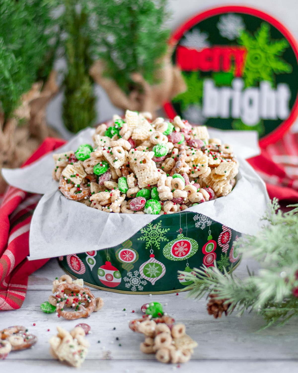 Homemade Reindeer Chow Recipe for Reindeer Food Recipe