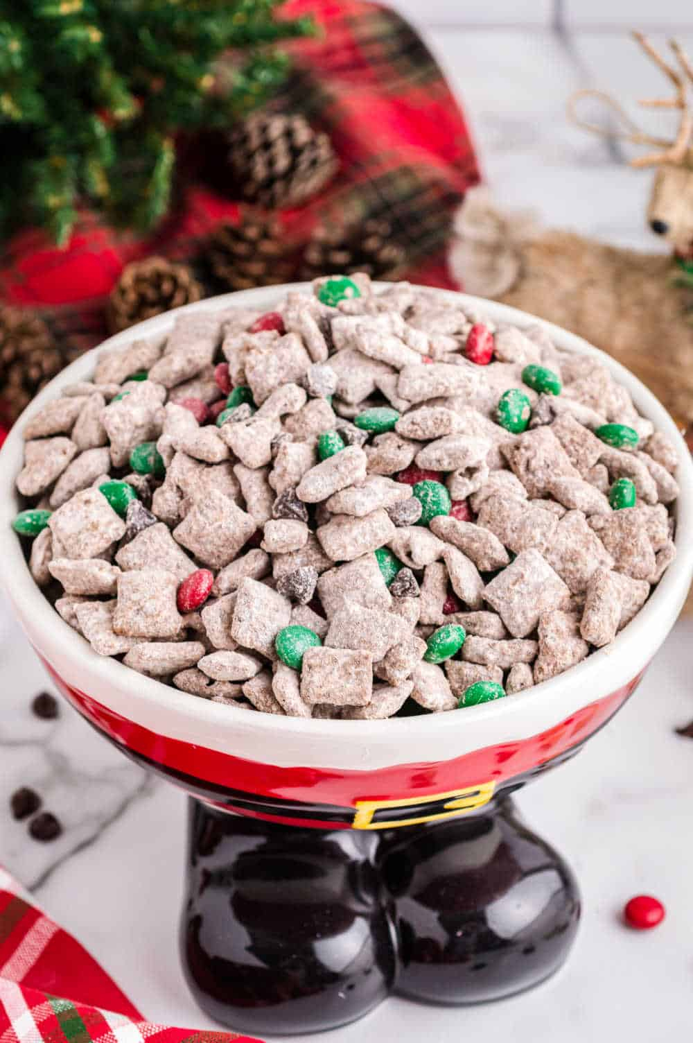 Reindeer Chow with regard to Reindeer Food Recipe